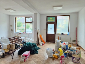 SPATIU COMERCIAL DE INCHIRIAT IN CALIMANESTI - imagine 6