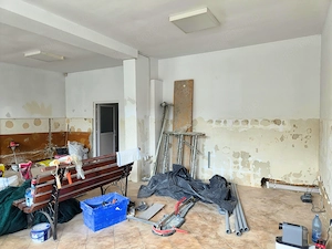SPATIU COMERCIAL DE INCHIRIAT IN CALIMANESTI - imagine 12