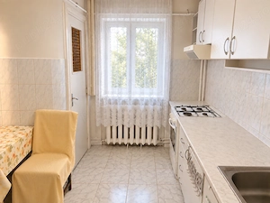 Apartament 4 camere decomandate, etaj 2 4   zona George Enescu, Suceava - imagine 3