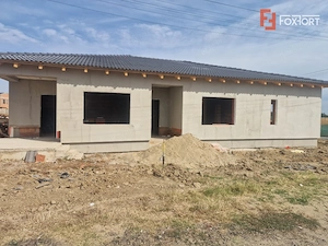 Duplex nou de vanzare cu 3 camere si teren de 300 mp - zona Bucovat