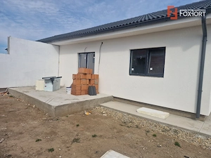 Duplex de vanzare cu 3 camere, zona Bucovat - imagine 2