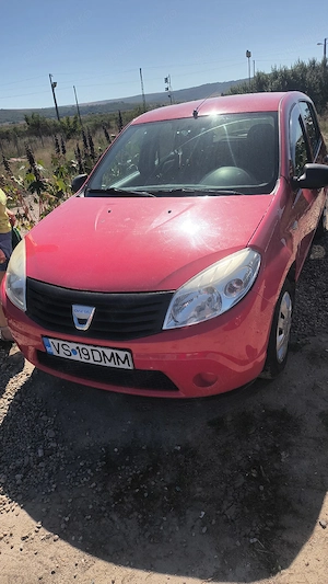 Dacia Sandero 2011 - imagine 5