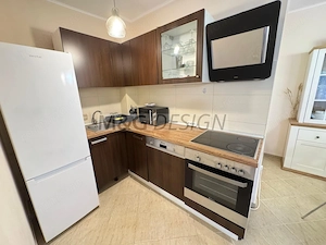 3 camere zona Complex Studentesc etaj 1 la vila CENTRALA PROPRIE - imagine 5