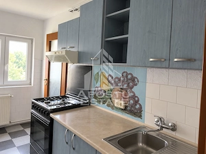Apartament de vanzare cu 2 camere, zona Sagului, Decomandat - imagine 5