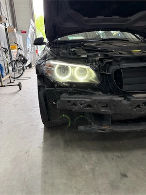 Vand far dreapta Bmw f10,f11 lci facelift - imagine 5