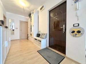 Mai mult decât un apartament - spațiu, intimitate și terasă - imagine 11
