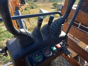Mini excavator macao stx11 - imagine 4