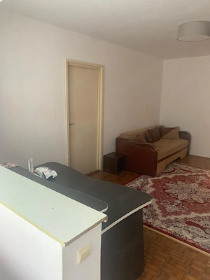 Apartament decomandat - imagine 2