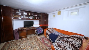 Proprietate centrala, cu 3 unitati independente si 520 mp de teren, potrivita pentru activitate medi - imagine 7