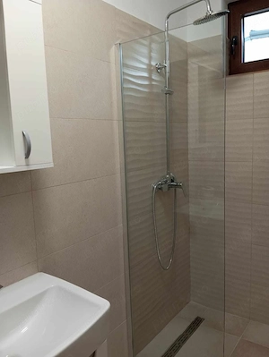 Apartament  - imagine 2