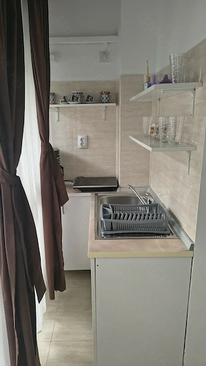 Garsoniera parter cu terasa si loc de parcare privat - imagine 6