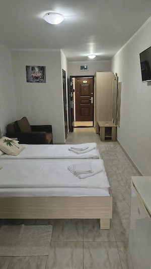 Garsoniera parter cu terasa si loc de parcare privat - imagine 8