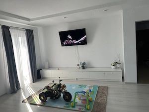 Inchiriez apartament 3 camere Cosmopolis - imagine 4