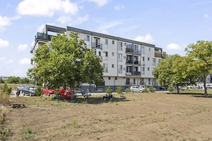 2 camere Tunari, complet mobilat, loc parcare, langa Cosmopolis - imagine 15