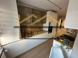 Apartament de 2 camere, 70mp, Zona Centrala - imagine 4