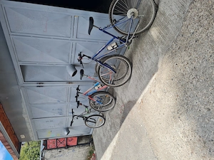 Vând 3 biciclete 
