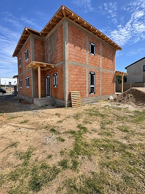 P+1 – 114 mp/utili 5 camere-2 bai – 170.000 Euro Comision 0 - imagine 4
