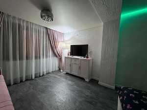 De vanzare apartament 3 camere Parter Mazepa 1 - imagine 4