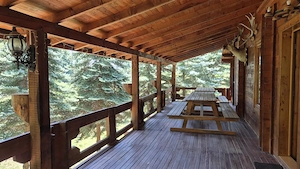 DOMENIU DE 2.1 HA CU 2 CABANE LAC SI PADURE - OPORTUNITATE PENTRU TURISM SI RETREATURI - imagine 20
