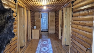 DOMENIU DE 2.1 HA CU 2 CABANE LAC SI PADURE - OPORTUNITATE PENTRU TURISM SI RETREATURI - imagine 8