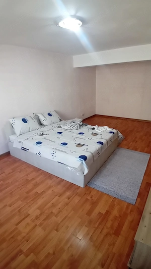 Garsonieră Apartament 1 Cam.et.2 Mărăței Piață - imagine 2