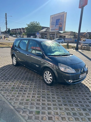 Renault Scenic 7 - imagine 10