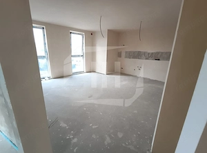 Apartament 2 camere, constructie cu CF, intermediar, parcare, zona Marasti
