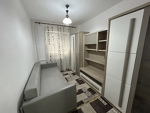 Inchiriez apart.2 cam.modern, totul nou,foarte ingrijit, central,intre Kaufland si Intim - imagine 3