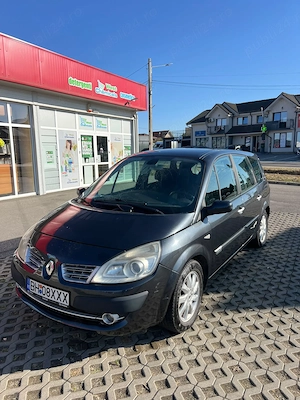 Renault Scenic 7 - imagine 9