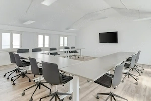 Acces all-inclusive la un spațiu de birou profesional pentru 10 persoane în Regus City Centre 