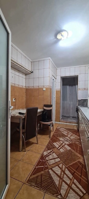 De vanzare apartament cu 2 camere, central, Bloc BR, et. 2, 76.000 euro - imagine 10