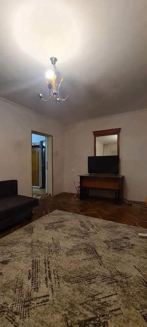 De vanzare apartament cu 2 camere, central, Bloc BR, et. 2, 76.000 euro - imagine 6