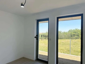 Casa premium cu 4 camere in Cihei | Centura Oradea la 2 minute - imagine 14