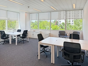 Acces all-inclusive la un spațiu de birou profesional pentru 10 persoane în Regus Hermes  - imagine 3