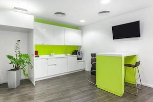 Acces all-inclusive la un spațiu de birou profesional pentru 10 persoane în Regus Green Gate  - imagine 4
