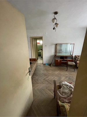 Vand apartament 2 camere tg ocna  - imagine 5