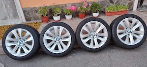Vând anvelope iarna Debica import Germania 225/45 R17, pe jante aliaj originale BMW 320, 100 Euro 