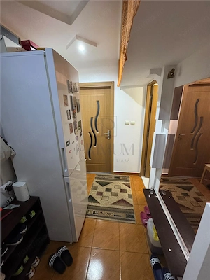 COMPLEX - 2 CAMERE - PARTER - CENTRALA PROPRIE - MOBILAT SI UTILAT - imagine 6