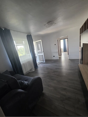 inchiriez apartament 2 camere zona letea