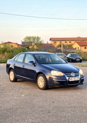 Volkswagen Jetta - imagine 3