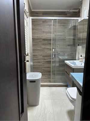     Apartament modern de închiriat - imagine 5