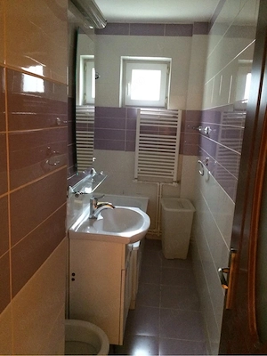 Vand apartament zona Albina - imagine 2