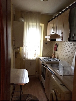 Vand apartament zona Albina - imagine 3