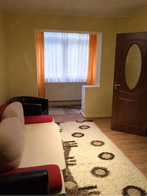 Vand apartament zona Albina - imagine 4