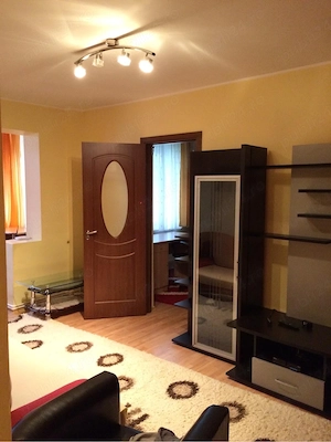Vand apartament zona Albina - imagine 5