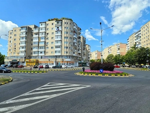 OSTROVENI - Etaj 1 - Spatiu cu vizibilitate stradala - Cabinet medical/birouri
