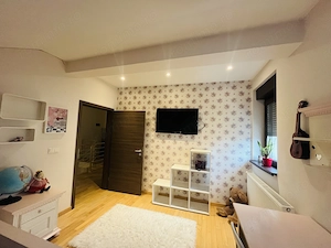 De închiriat casa în Dumbrăvița, lângă Pădure - imagine 5