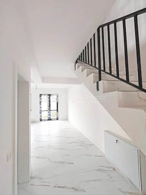 Vanzare -  Casa  - Vila - Prelungirea Ghencea - Dantelei -- 200000E - tva inclus -  Comision 0! - imagine 4