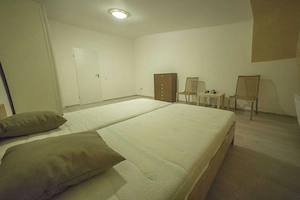 Inchiriere duplex 63mp mansardat et.5 si 6 cu lift - imagine 2