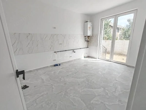 Vanzare -  Casa  - Vila - Prelungirea Ghencea - Dantelei - teren 245mp -205000E -  Comision 0! - imagine 4